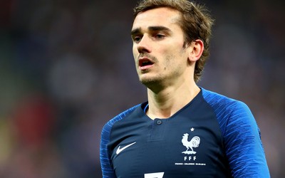 诺亚体育-凯西一脚踢飞对手冠军梦